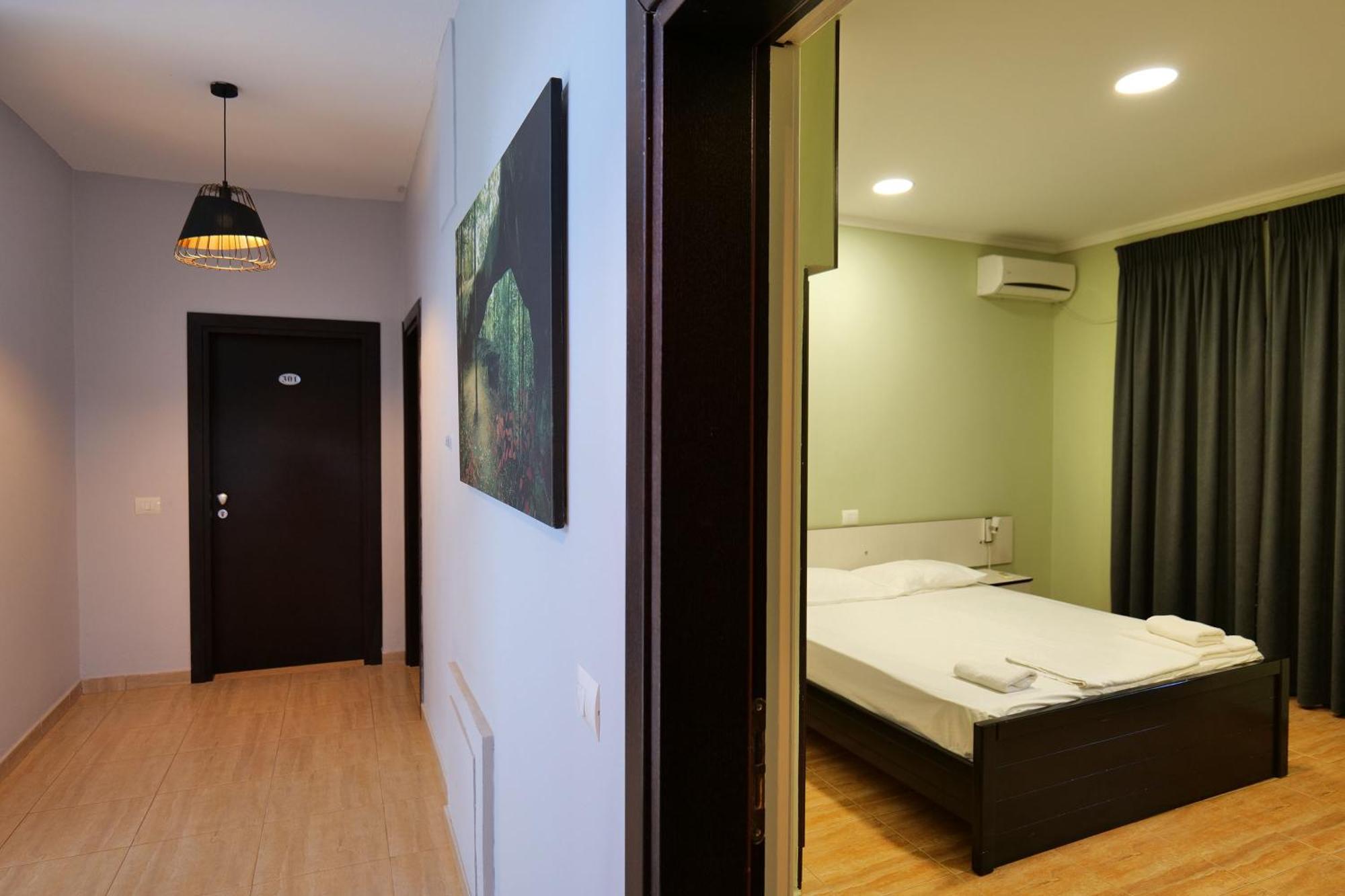 Hotel Jali Himare Luaran gambar